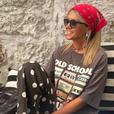 T-Shirt Old School Playlist Castanha