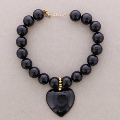 Colar coração preto