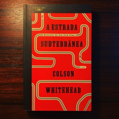A ESTRADA SUBTERRÂNEA • THOMAS WHITEHEAD