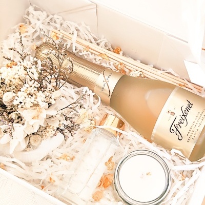 Box&#x20;Luxury&#x20;&#x2661;