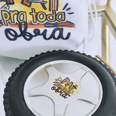 Pneu&#x20;com&#x20;ferramentas&#x20;&#x1F527;