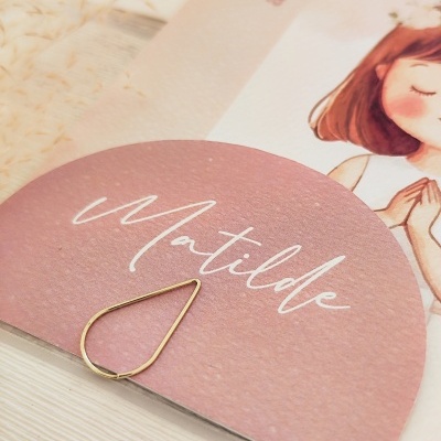 Convite&#x20;camadas&#x20;menina&#x20;&#x2728;