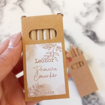 Caixa&#x20;l&#x00E1;pis