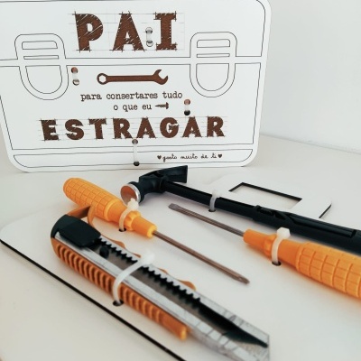 Mala&#x20;em&#x20;MDF&#x20;com&#x20;Ferramentas&#x20;&#x2699;&#xFE0F;&#x1F527;&#x1F528;