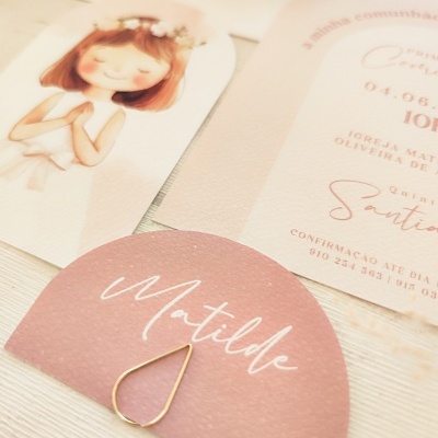 Convite&#x20;camadas&#x20;menina&#x20;&#x2728;