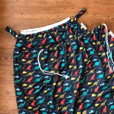 SACO DE BALDE COM ELÁSTICO - BUTTONS DIAPERS