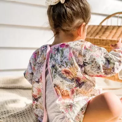 BABETE COM MANGAS - BARE LOVE