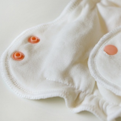 FRALDA REUTILIZÁVEL AJUSTADA TAMANHO ÚNICO - CHUCKLES