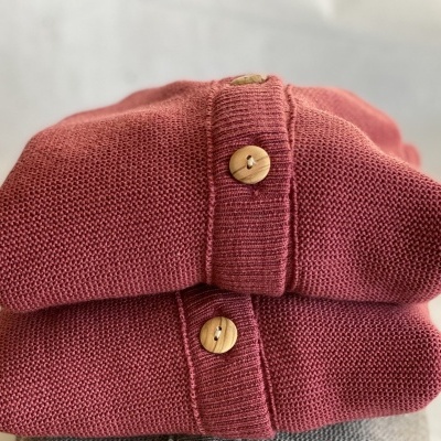 CARDIGAN LÃ MERINO - GLUCKSWINDEL