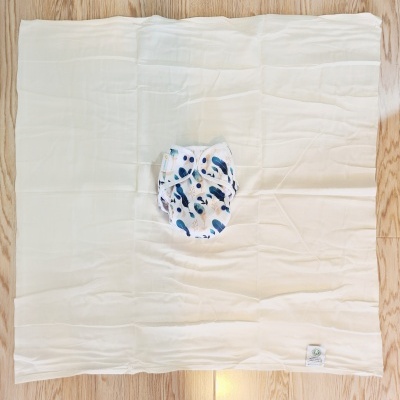 FRALDA REUTILIZÁVEL PLANA DE BAMBU E ALGODÃO BIRDSEYE (80x80CM) - CHUCKLES