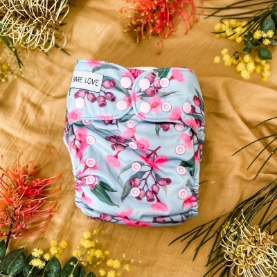 FRALDA REUTILIZÁVEL BOMBPROOF TAMANHO ÚNICO MOLAS - BARE LOVE