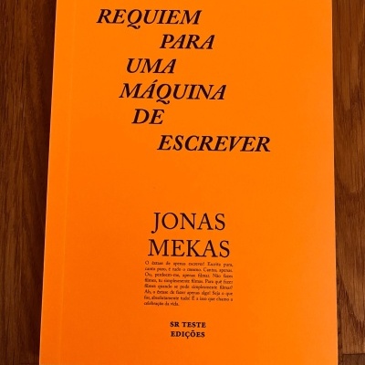 Requiem para uma Máquina de Escrever, de Jonas Mekas