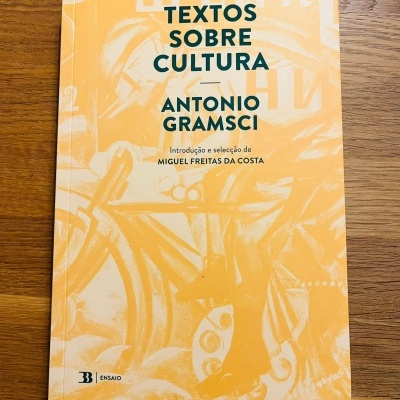 Textos Sobre Cultura, de Antonio Gramsci