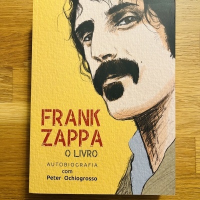 Frank Zappa – O livro (autobiografia)