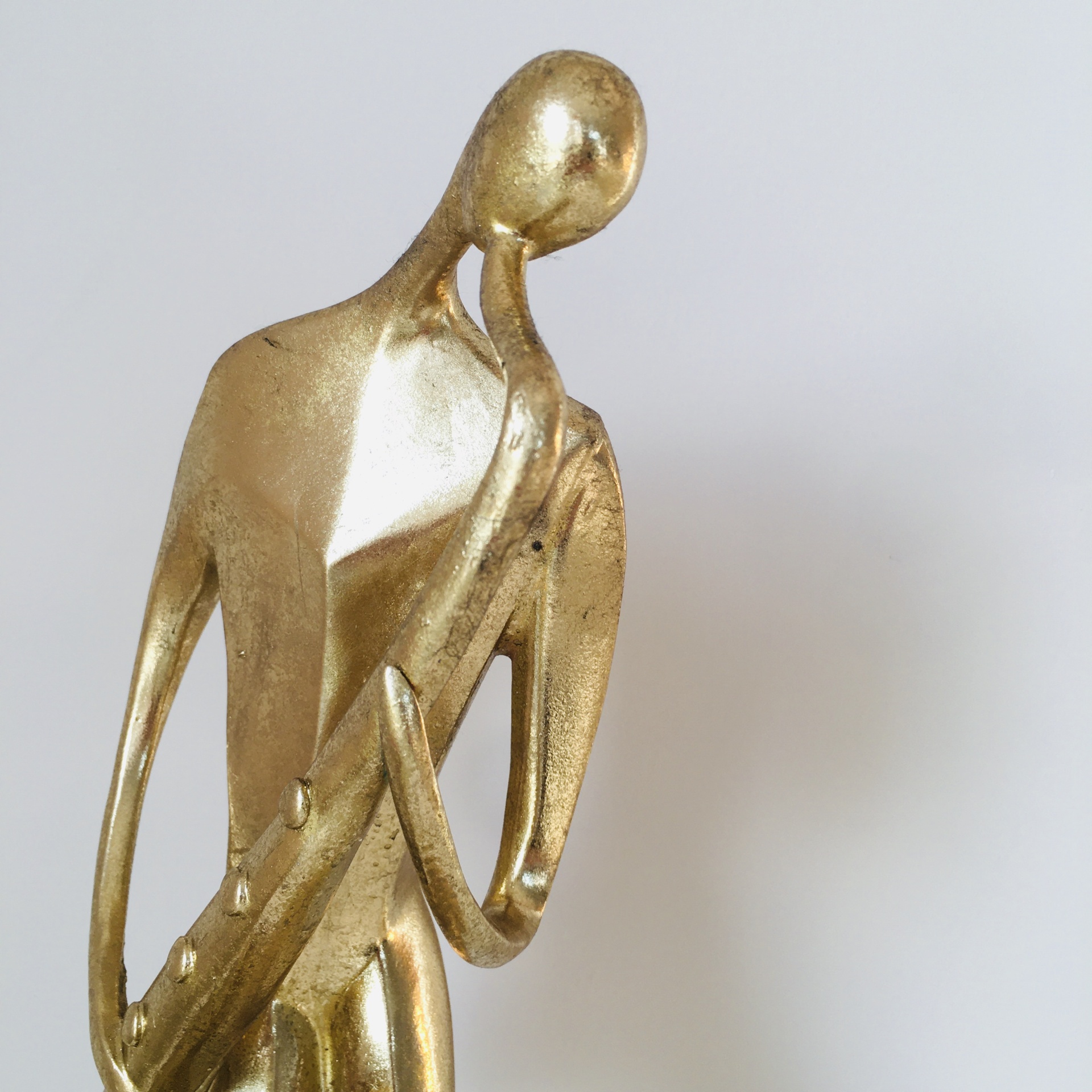 Estatueta Decorativa | Músico c/ Saxofone | 17x13x44CM