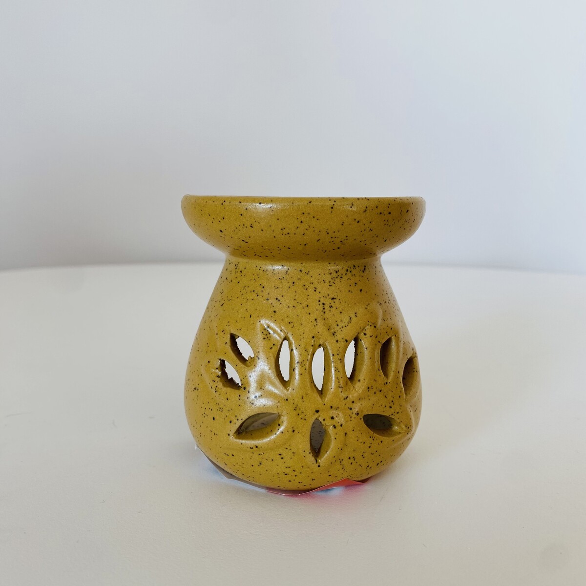 Queimador de Óleos de Essência - Cerâmica - Amarelo Mostarda - 7Cx7Lx8ACM