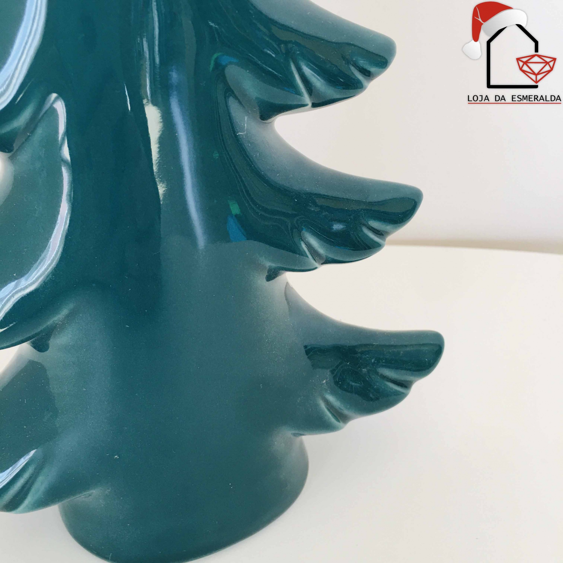 Árvore de Natal Decorativa em Cerâmica Verde C17XL6XA30CM