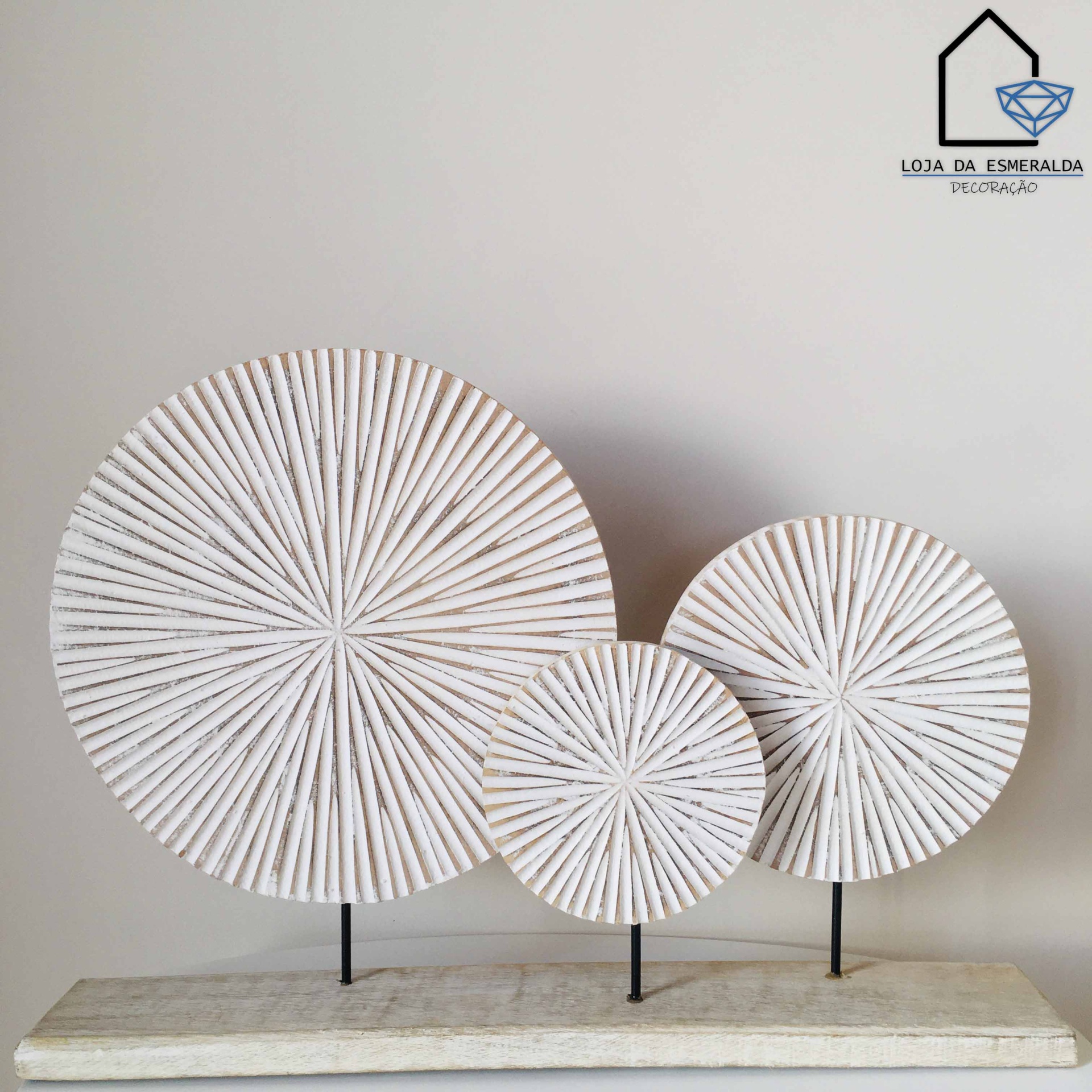 Peça Decorativa c/ Base | 3 Círculos | Madeira | 53x8x37CM