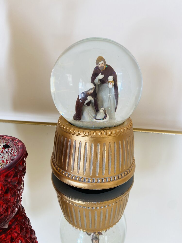 Natal - Bola de água c/ Sagrada Família  - C10xL10xA14CM