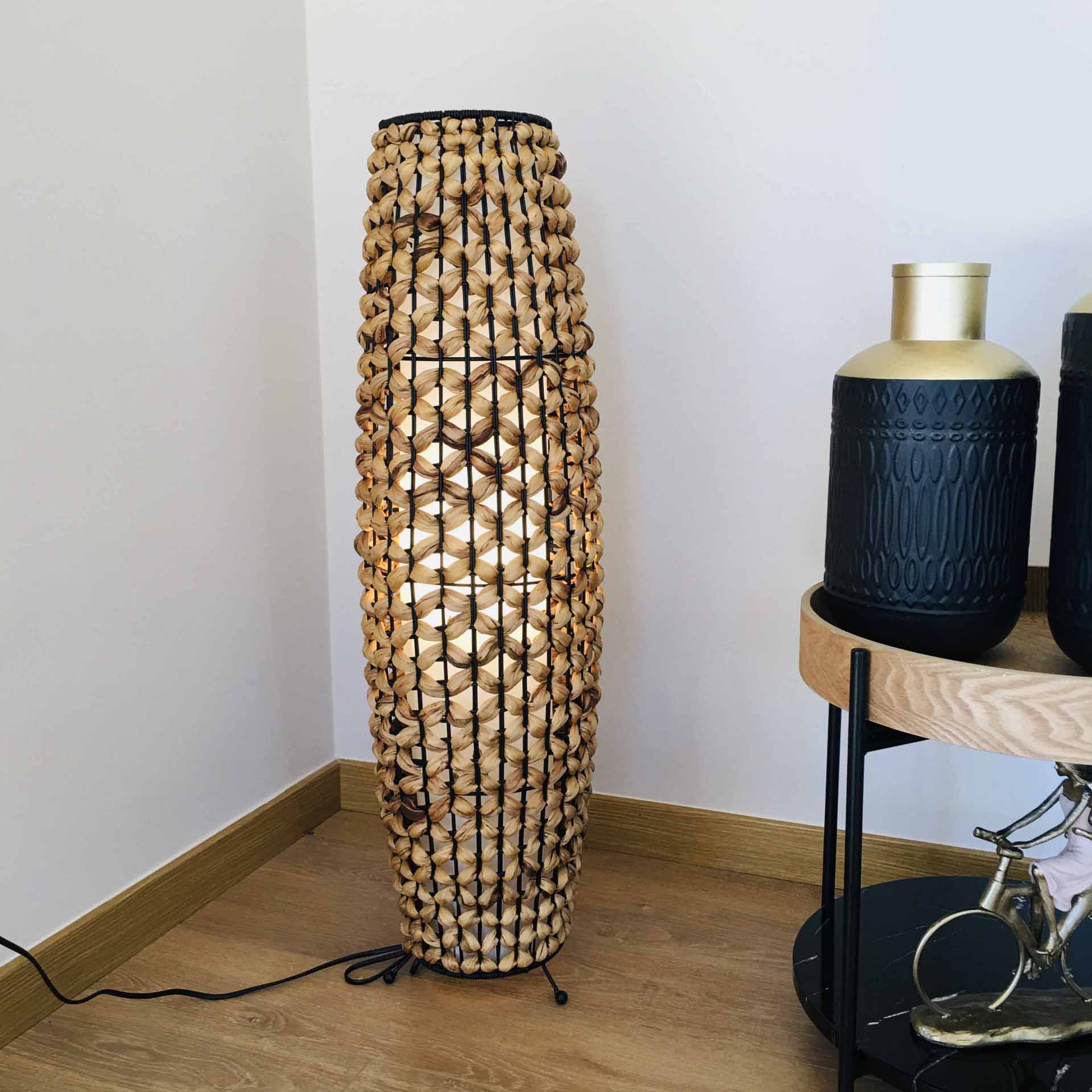 Candeeiro de Pé | Fibras | 25X25X87 CM