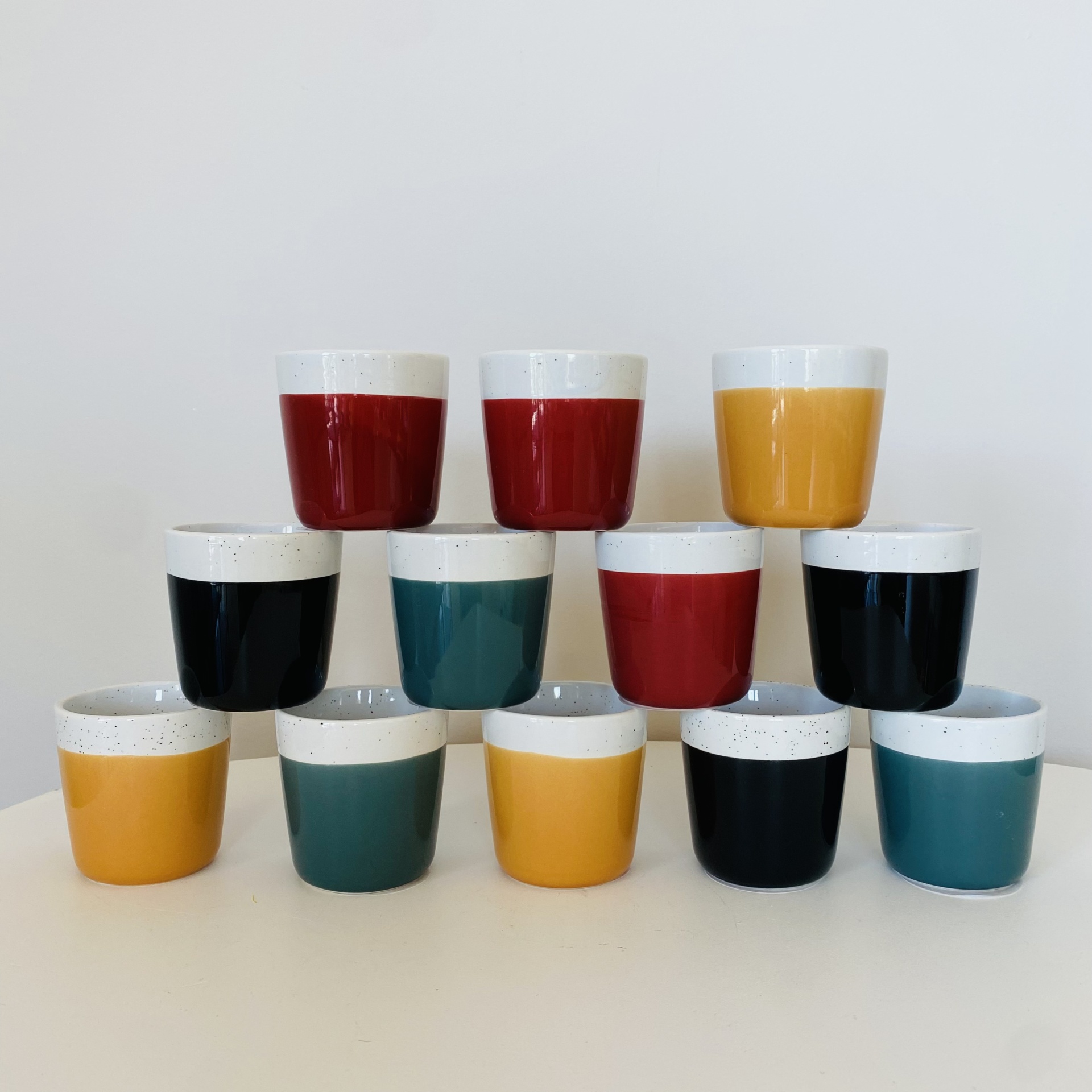 Copos/Chávenas de Café -  C6.5xL6.5xA6.5CM - 115ML