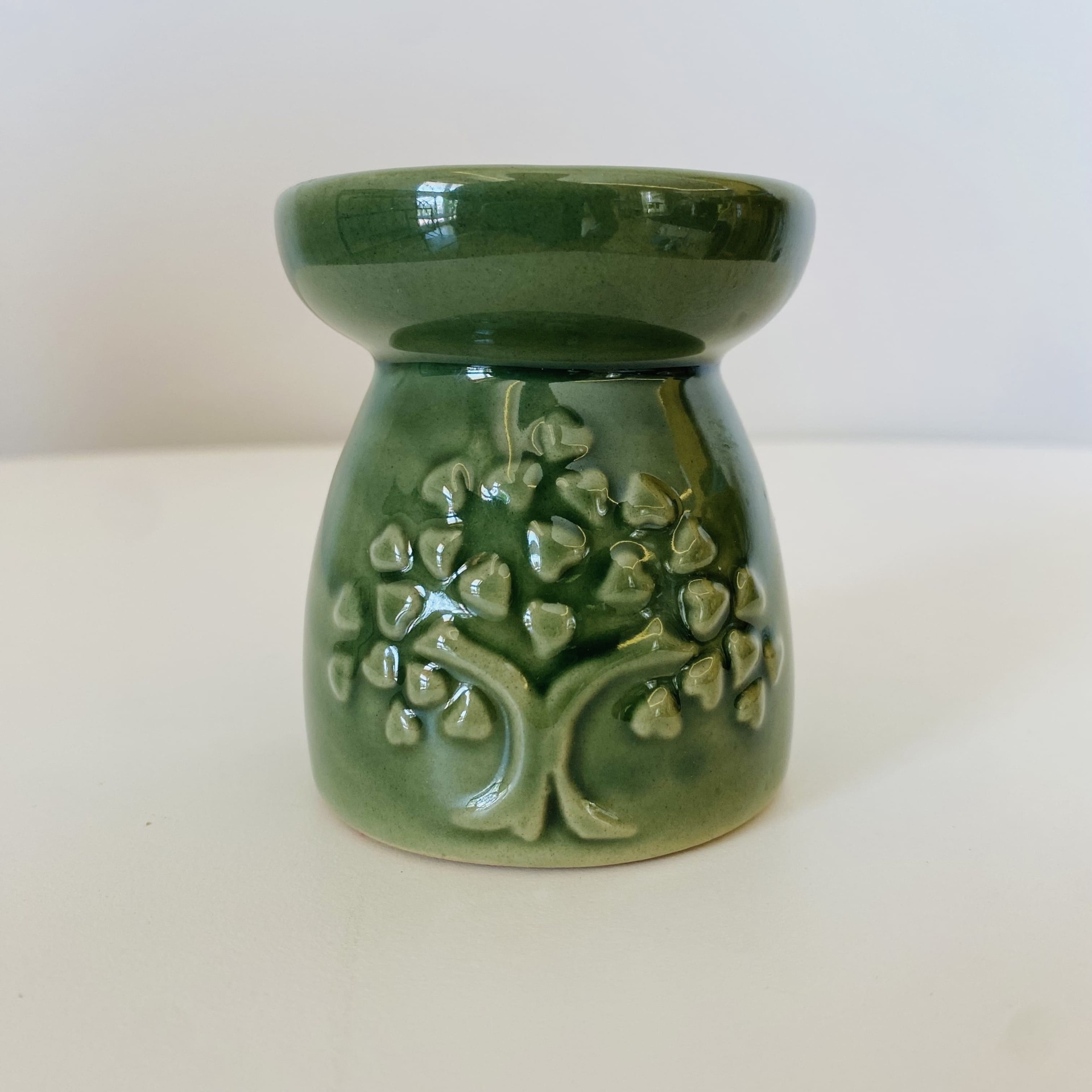 Queimador de Óleos de Essência - Cerâmica - Verde - Árvore - C7xL7xA8CM
