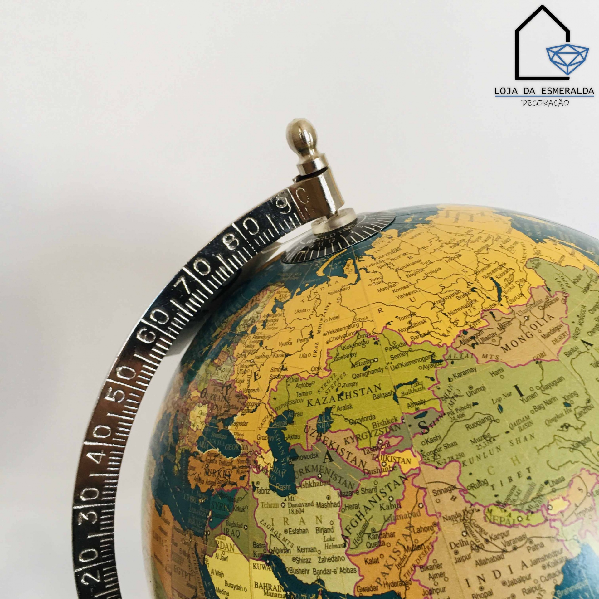 Globo Decorativo | Base em Madeira | C20xL20xA36CM