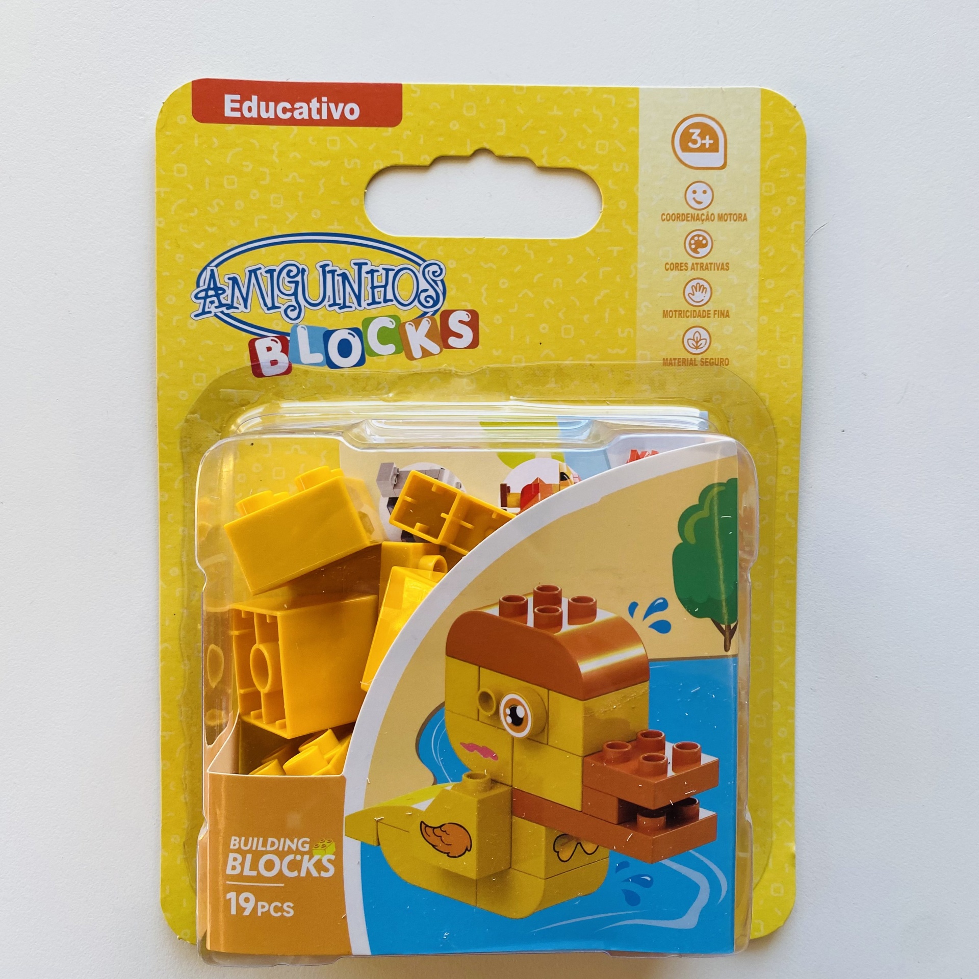 Brinquedo Educativo tipo Lego - Amiguinhos + de 3 Anos