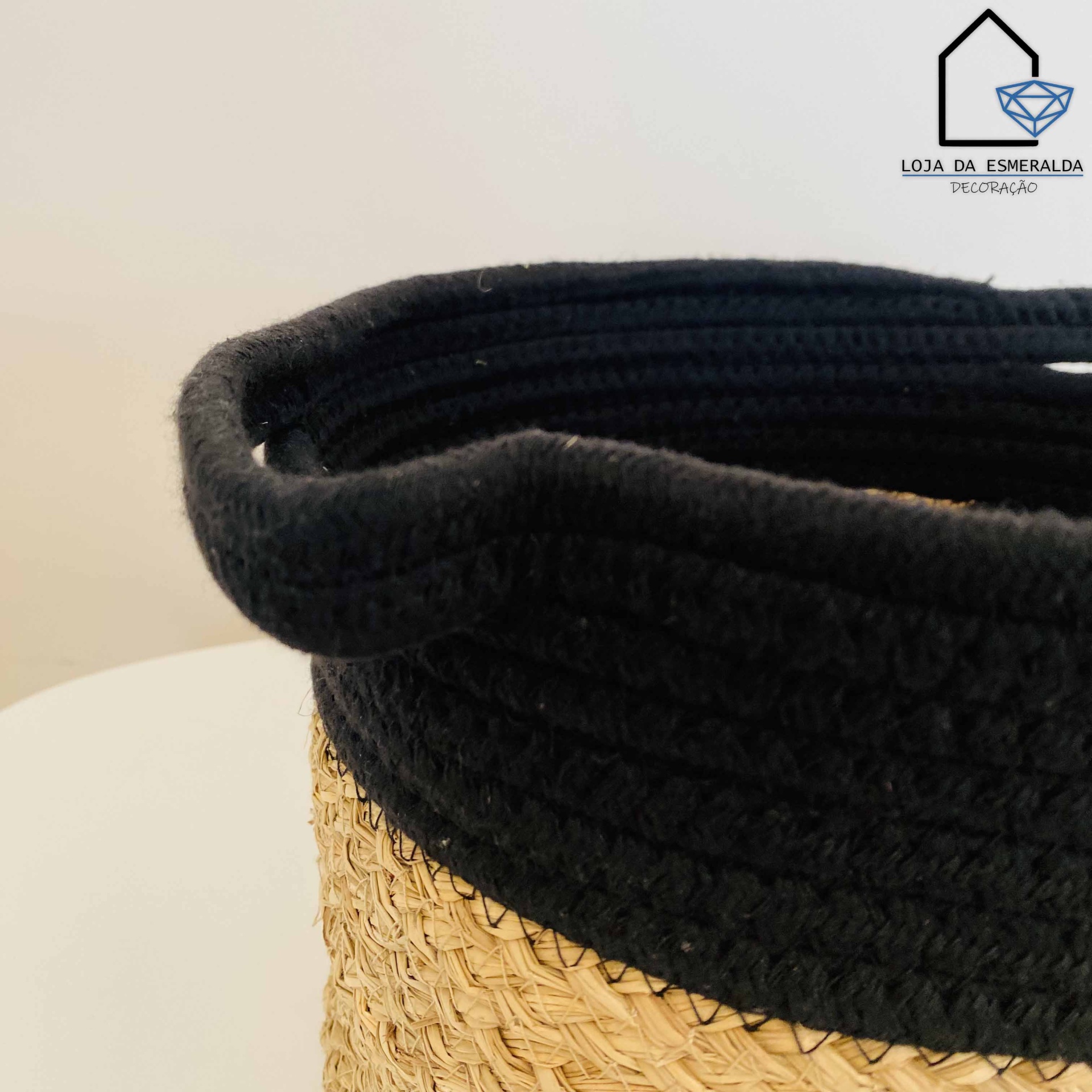 Cestos em Fibra e Tecido