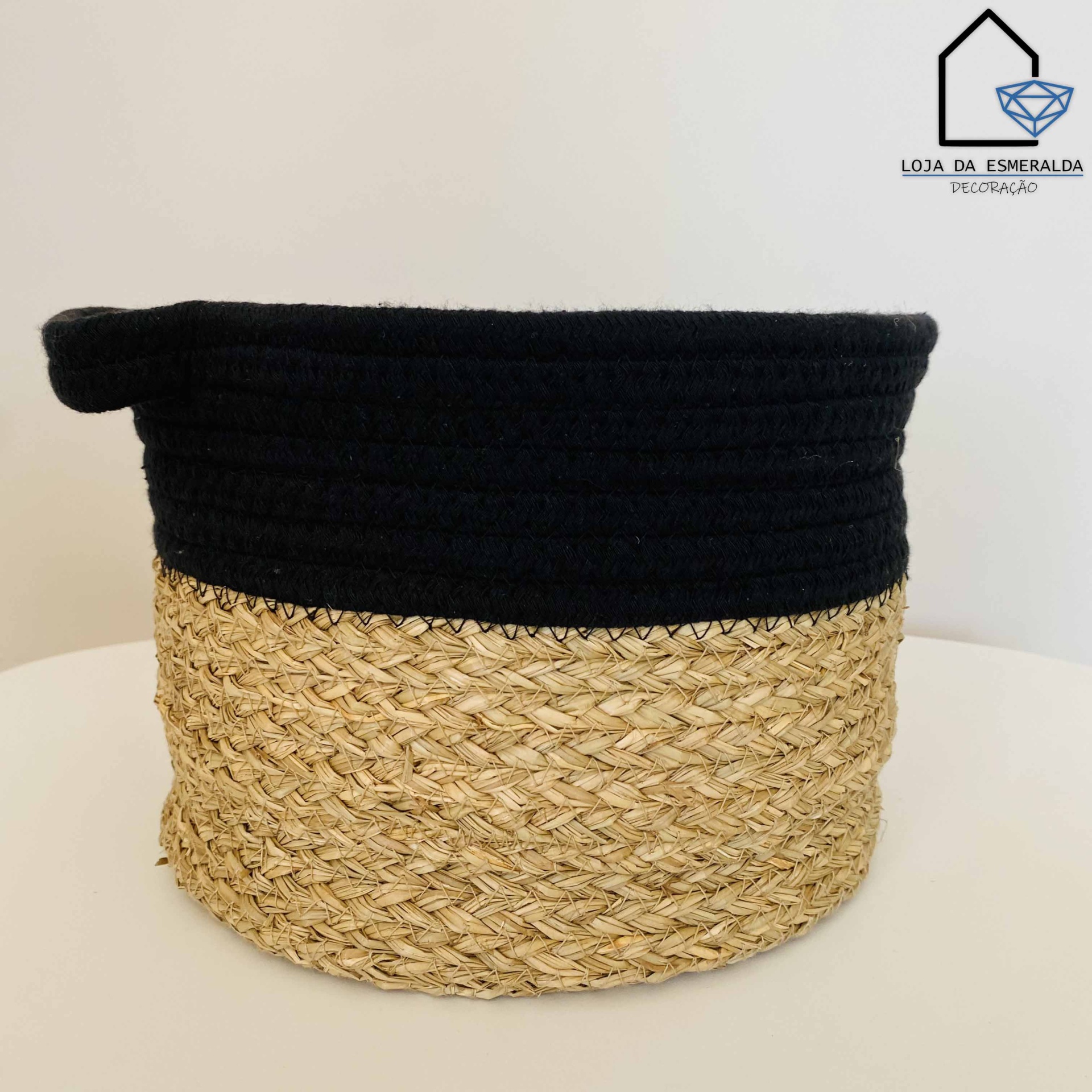 Cestos em Fibra e Tecido