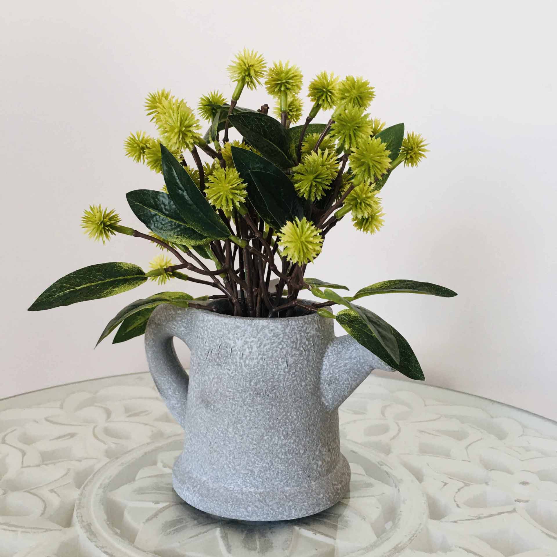 Planta Decorativa em Regador | 10x10x23CM