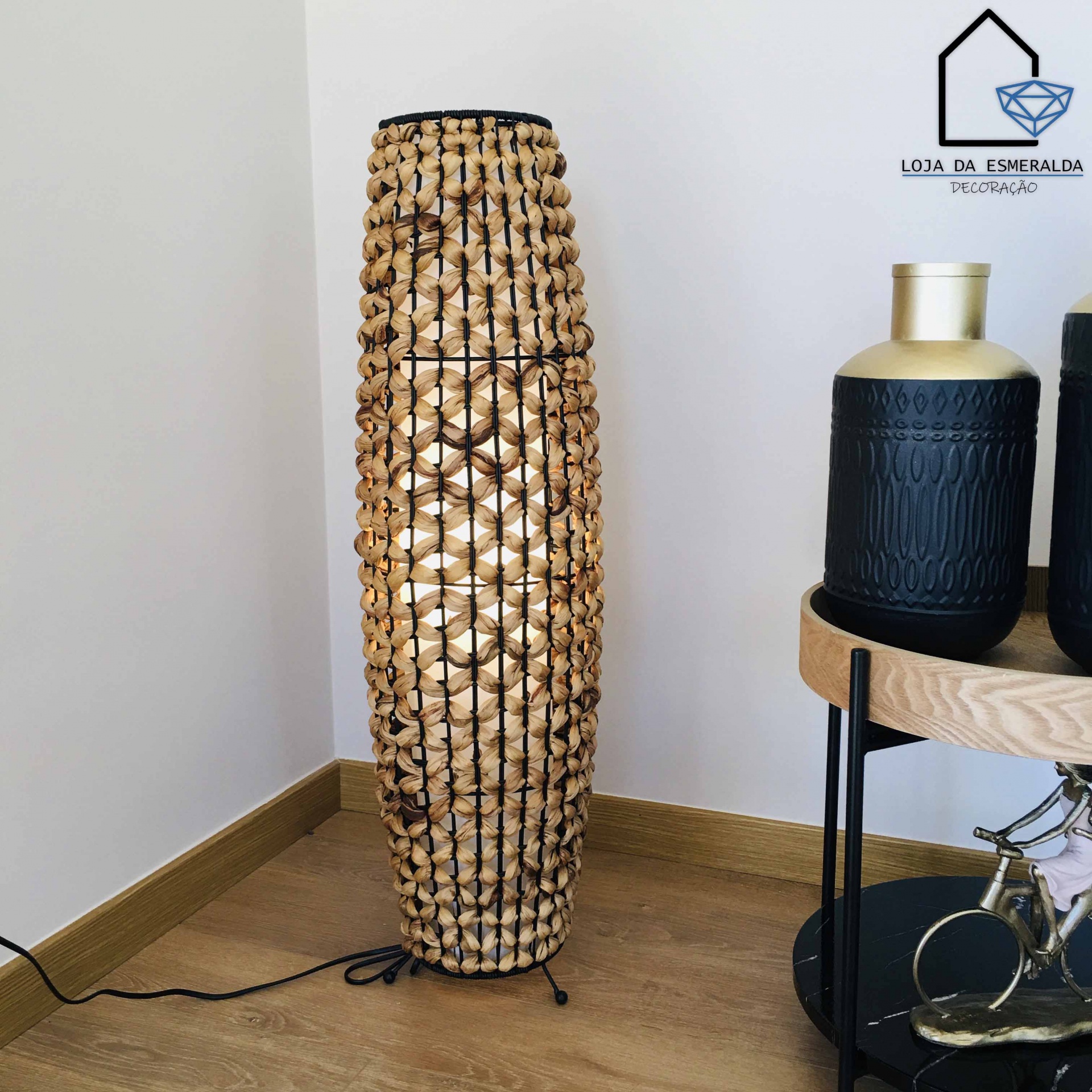 Candeeiro de Pé | Fibras | 25X25X87 CM