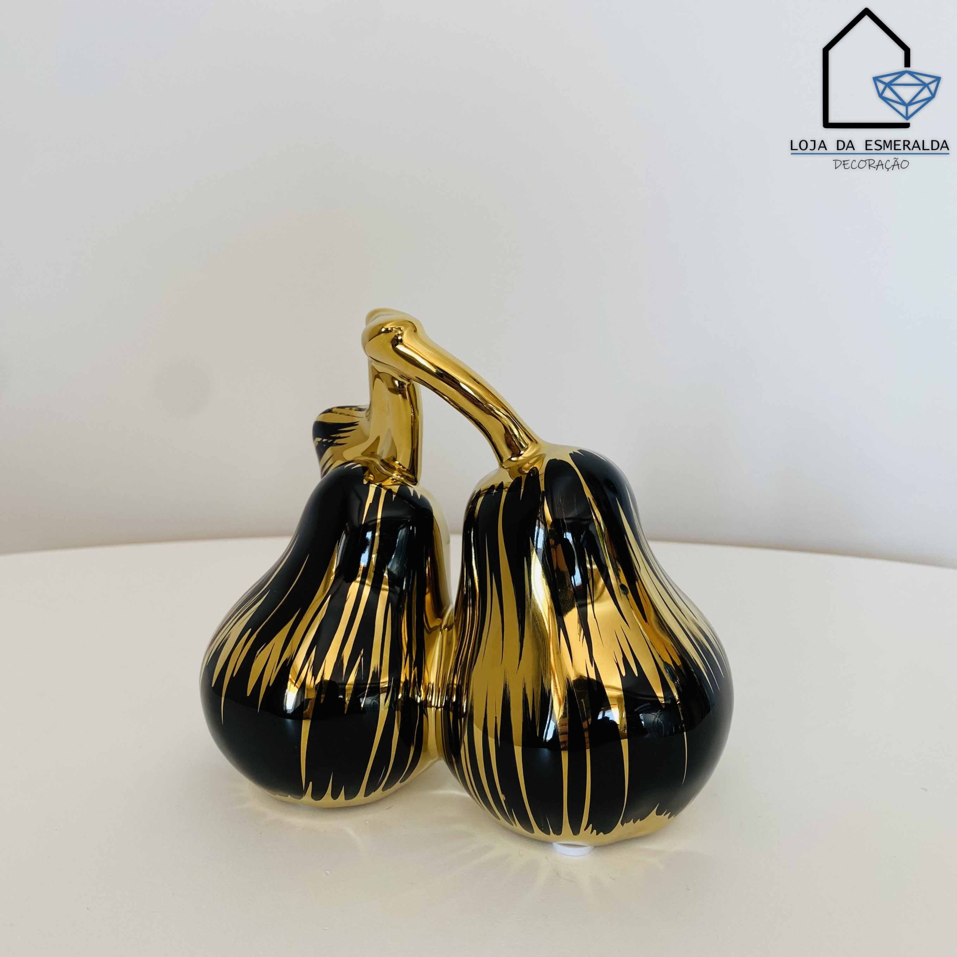 Peras Decorativas Preto e Dourado 15x6x12CM