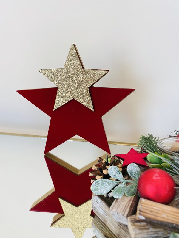 ⭐ Decoração de Estrelas Natalícias – Vermelho & Dourado