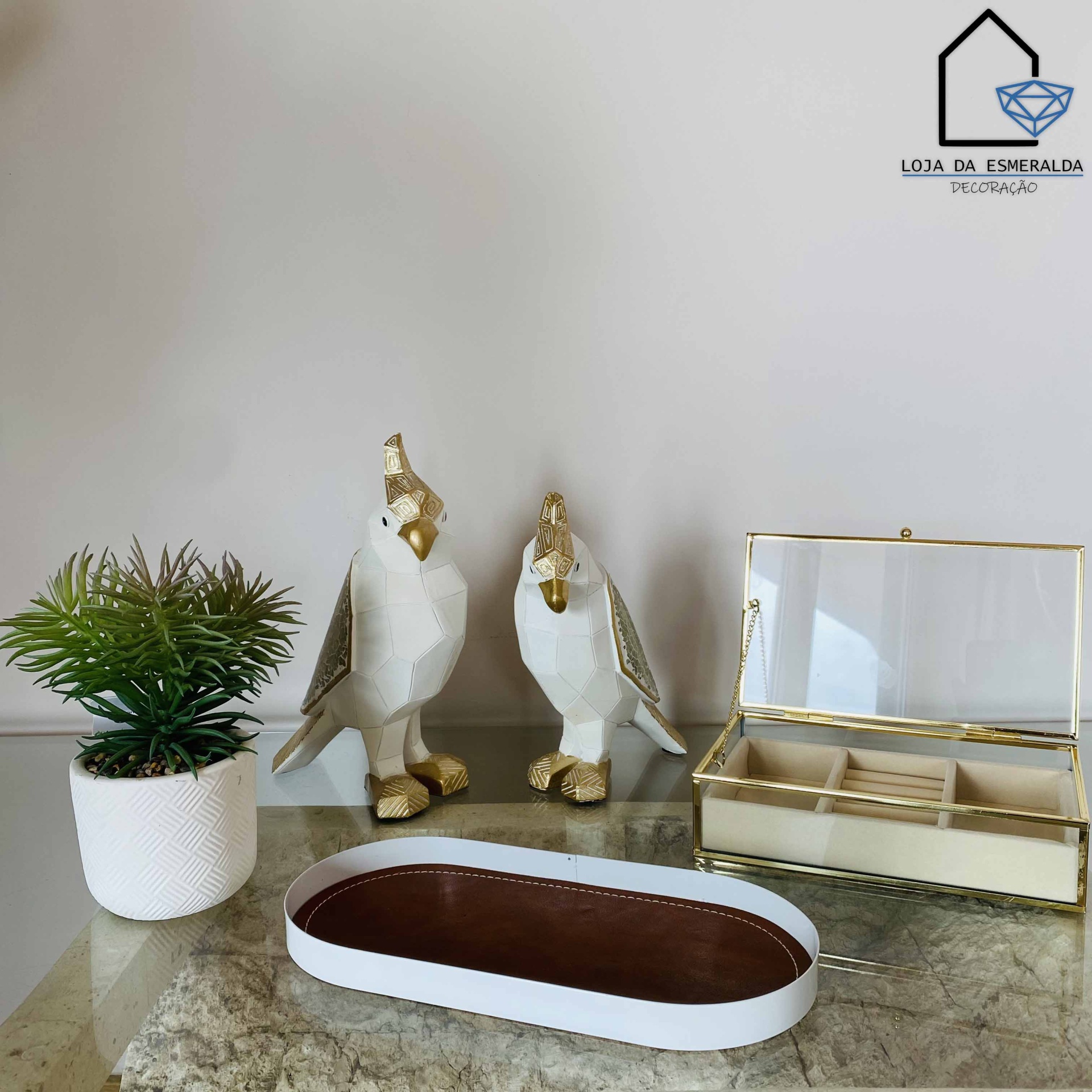 Pássaro Decorativo em Branco e Dourado