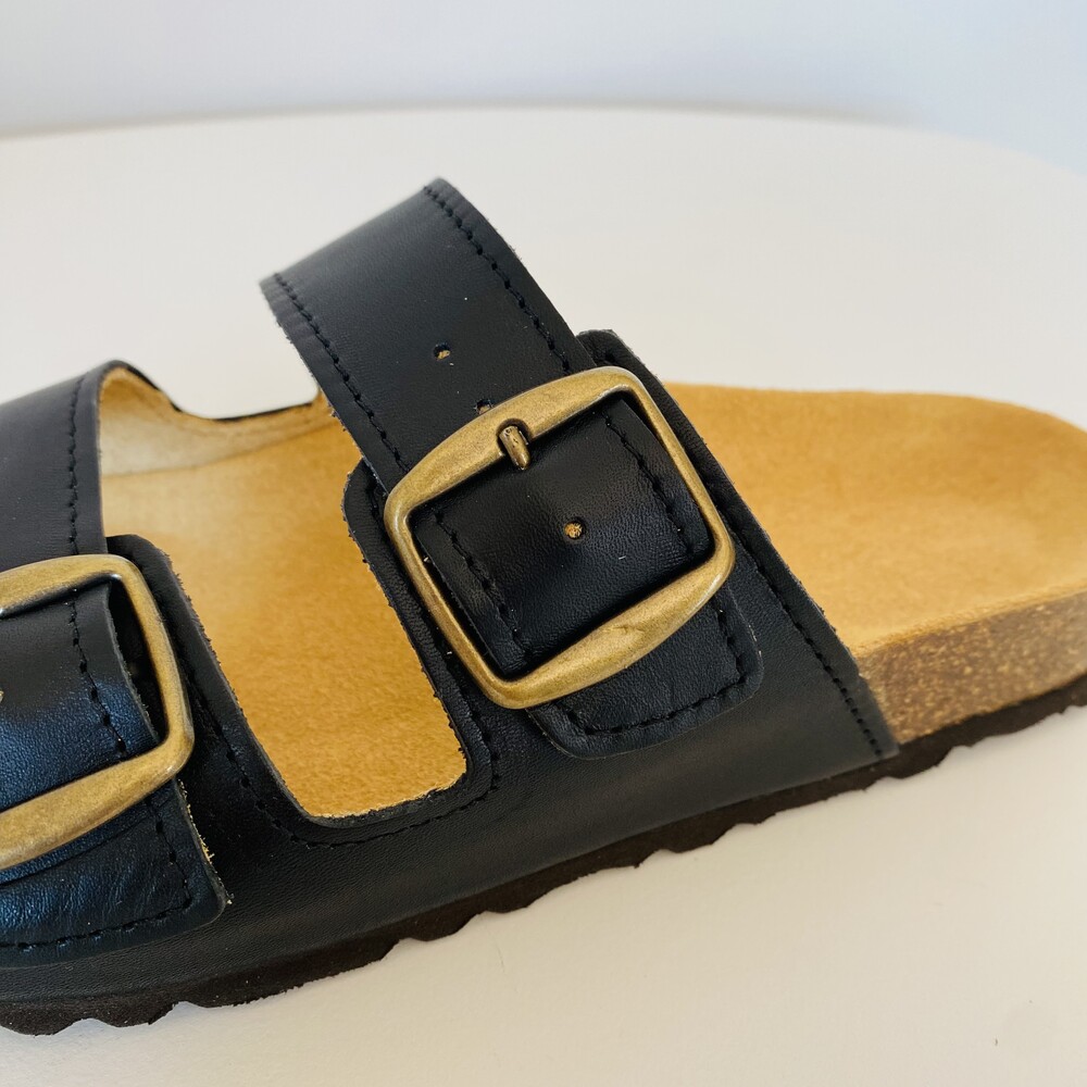 Chinelos em Pele - Preto