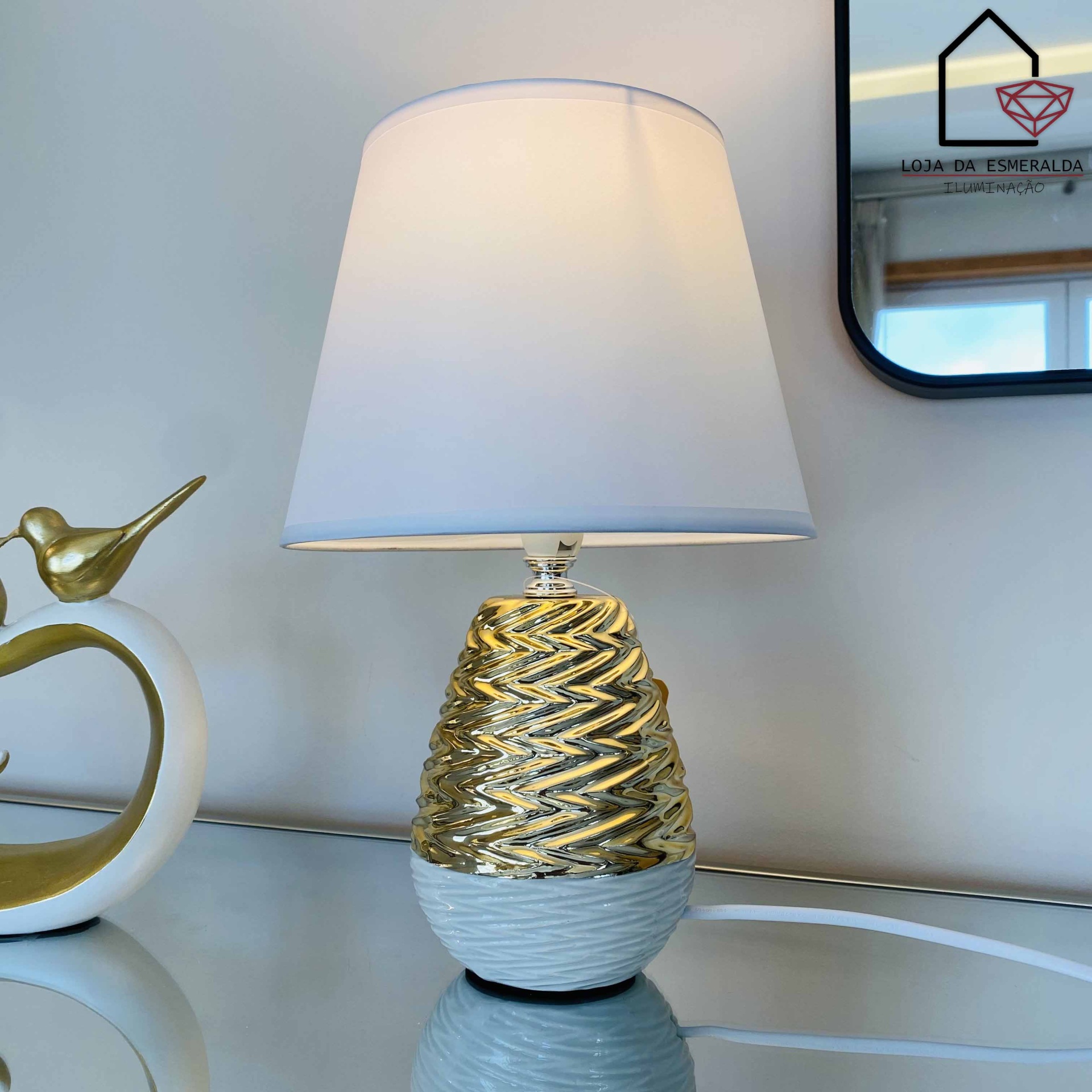 Candeeiro - Cerâmica - C20xL20xA32CM - Dourado e Branco