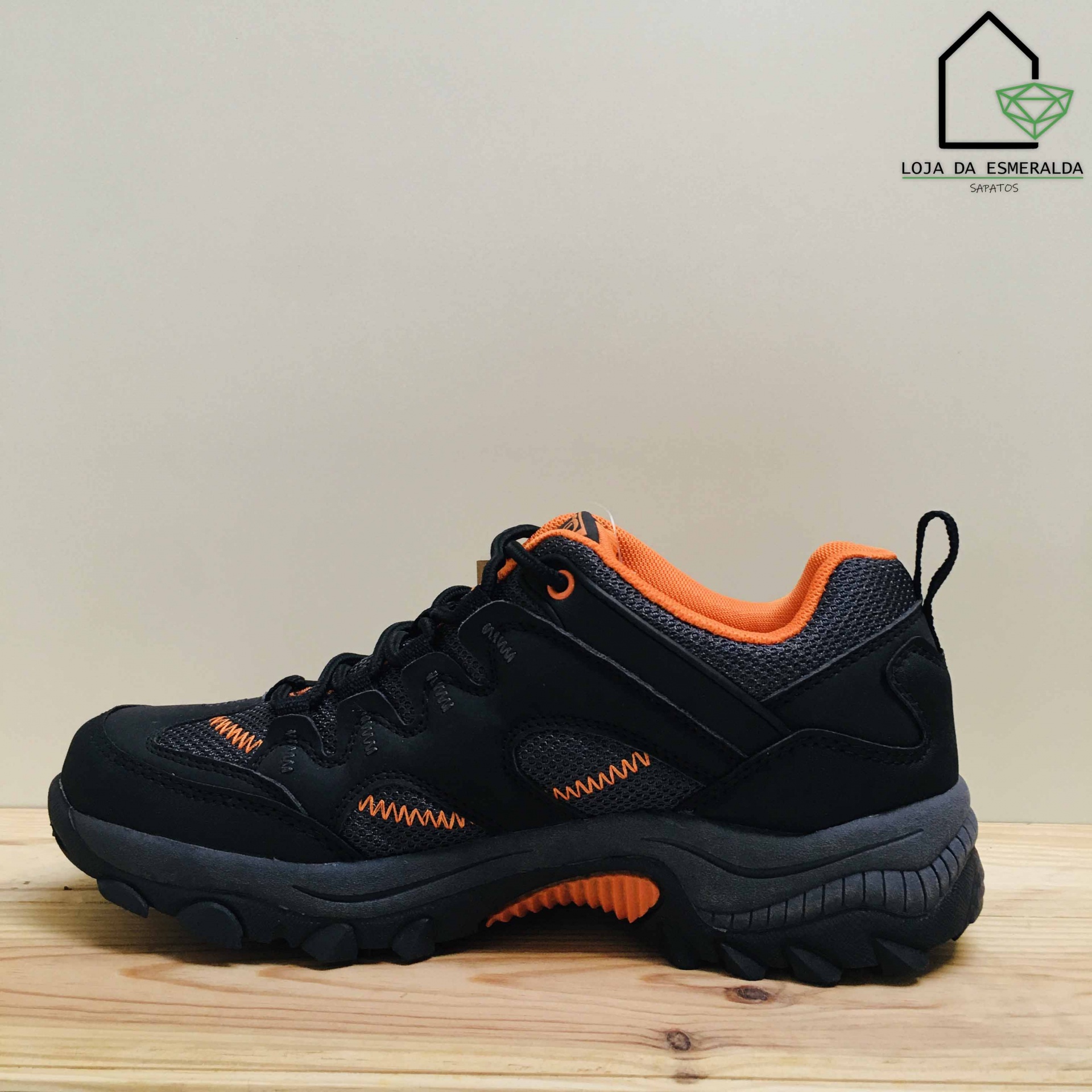 Ténis Casual para Homem | Preto & Laranja