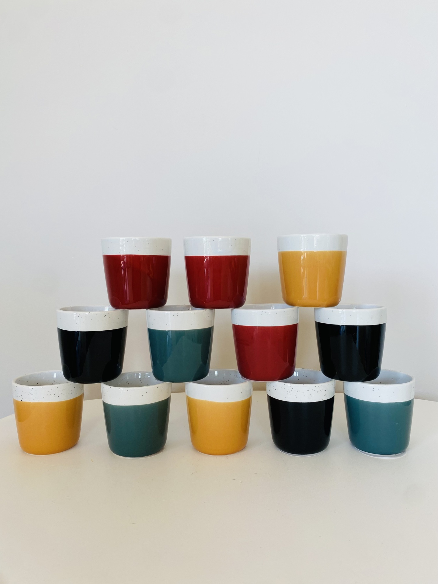 Copos/Chávenas de Café -  C6.5xL6.5xA6.5CM - 115ML