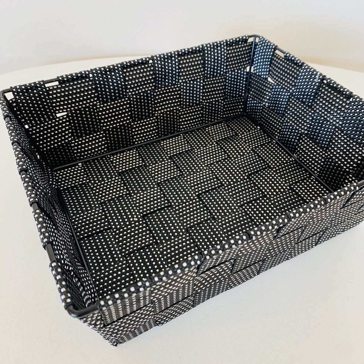 Cesto para Organização - Preto e Branco - C24xL20xA8CM