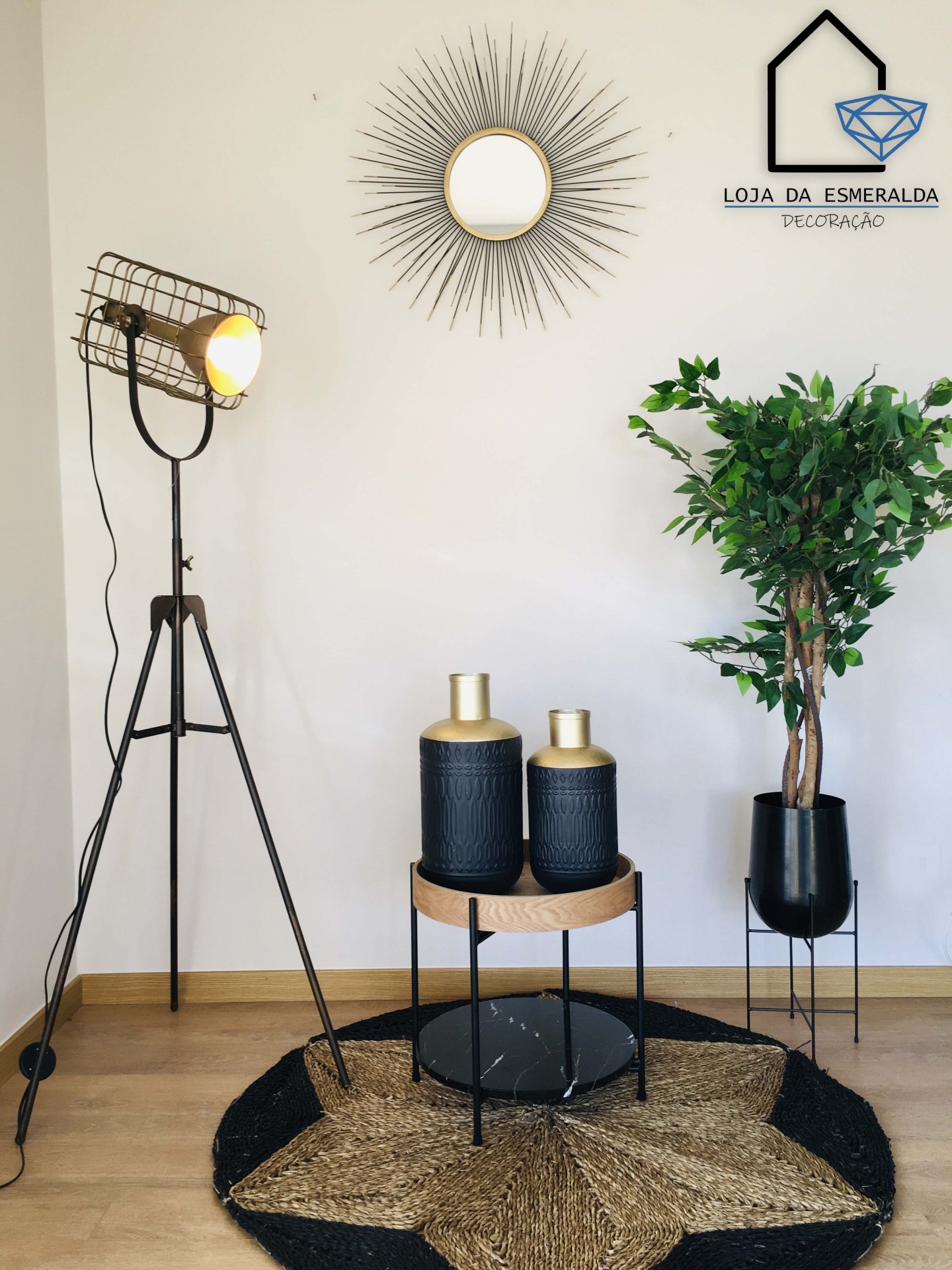 Jarras | Metal | Preto & Dourado