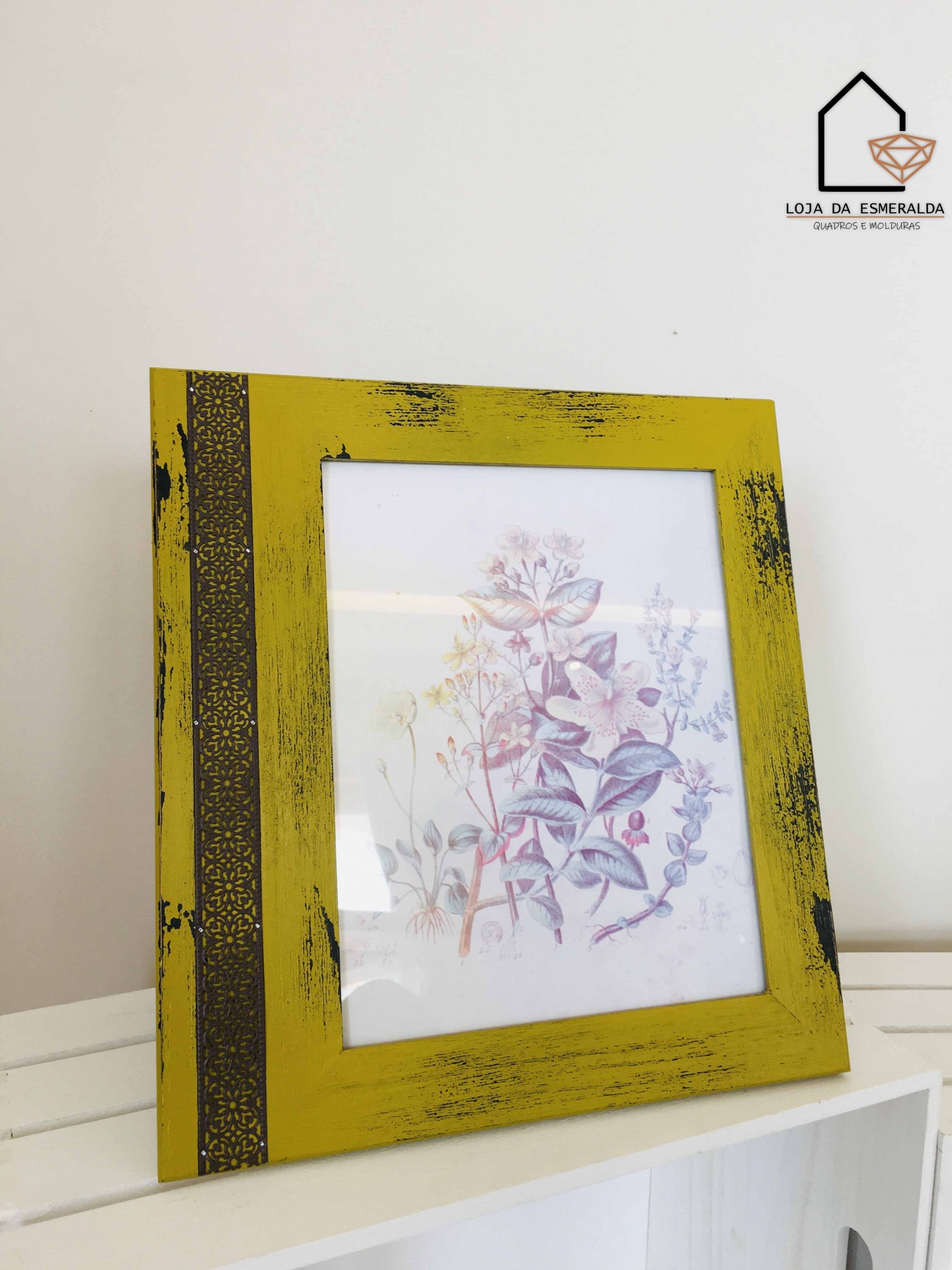 Moldura Amarelo | 30x31CM | Madeira