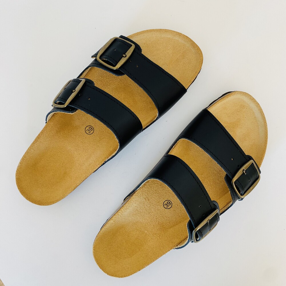 Chinelos em Pele - Preto