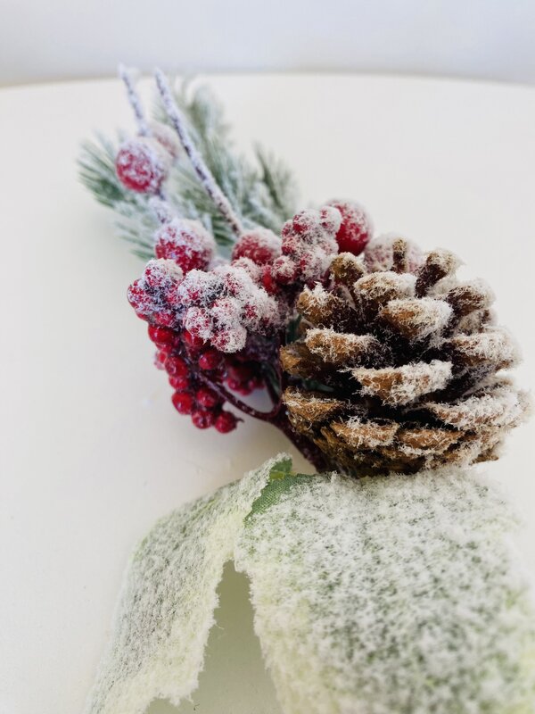 Decoração para árvore de Natal - Haste com Bagos e Pinha - 30CM