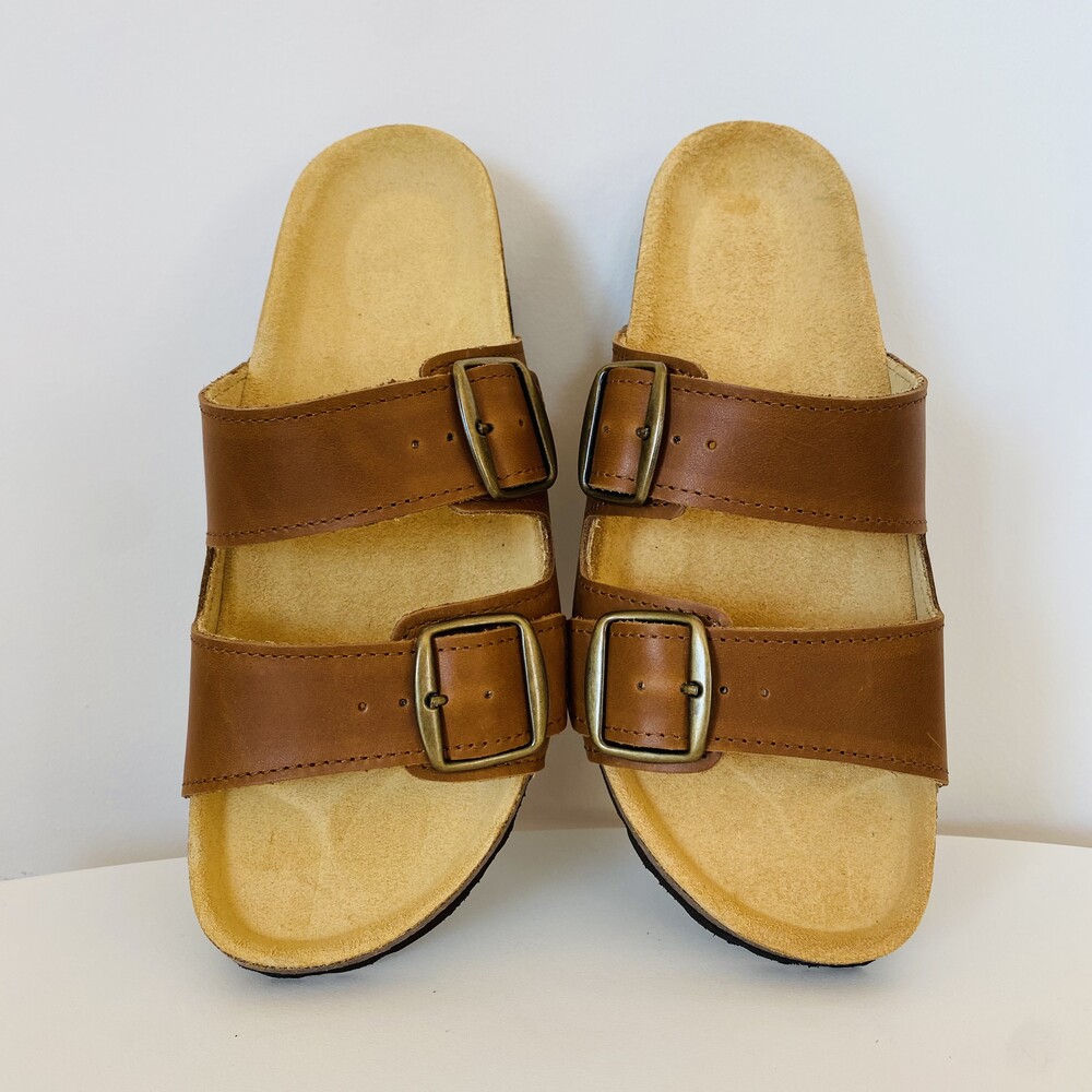 Chinelos em Pele - Camel/ mel