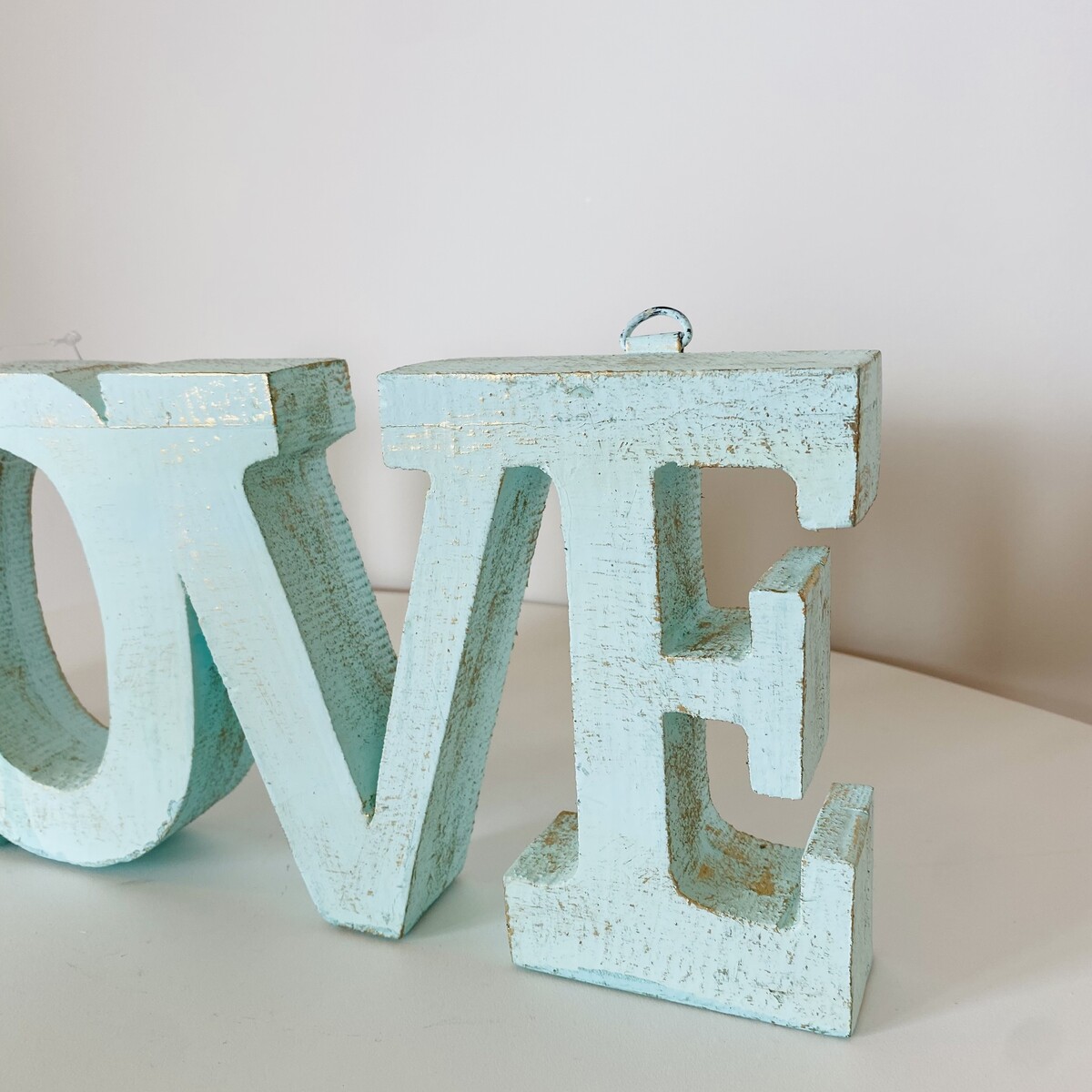 Placa Love - Azul - Madeira - C37xL3.5xA15CM