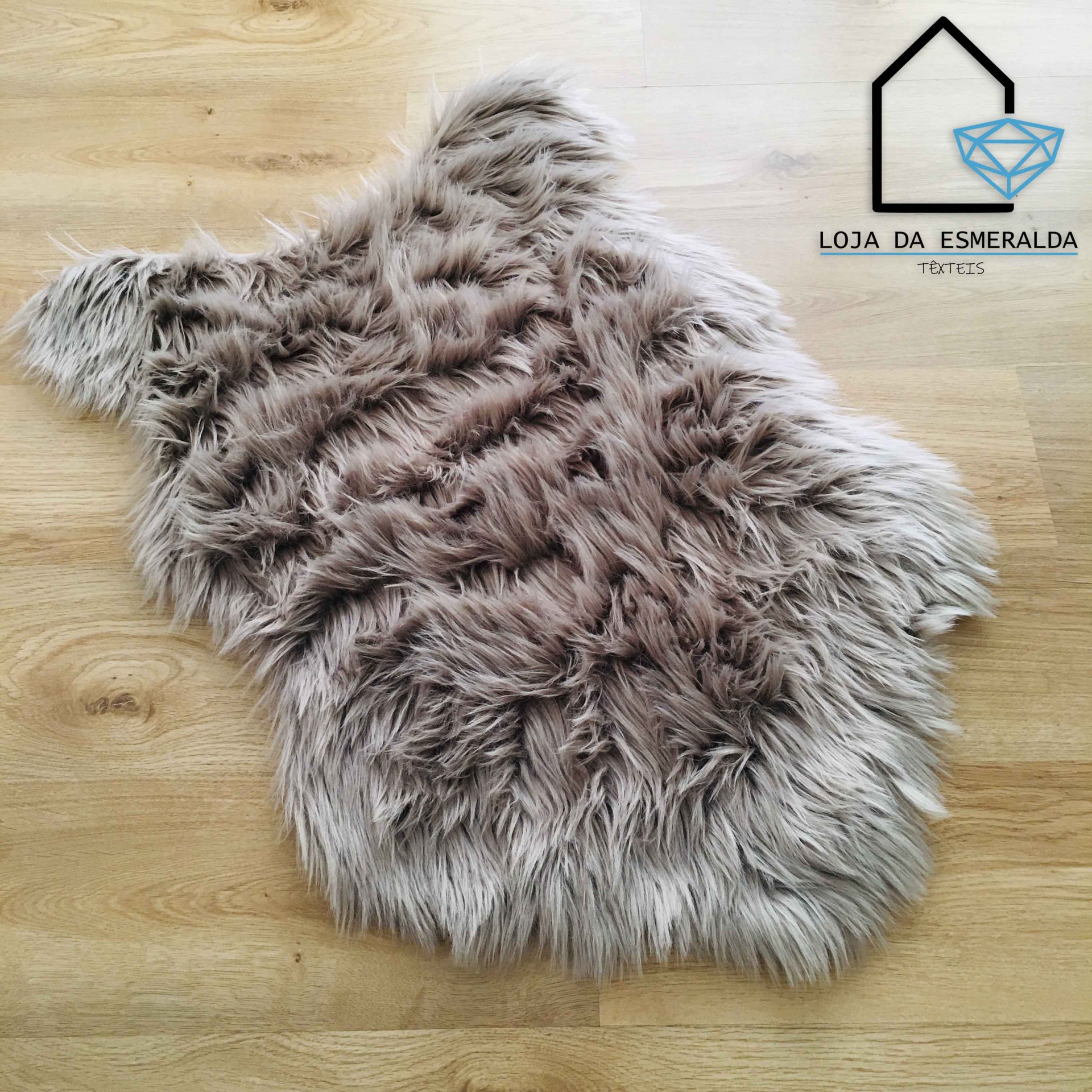 Tapete c/ Pelo Beje | 90x60 CM