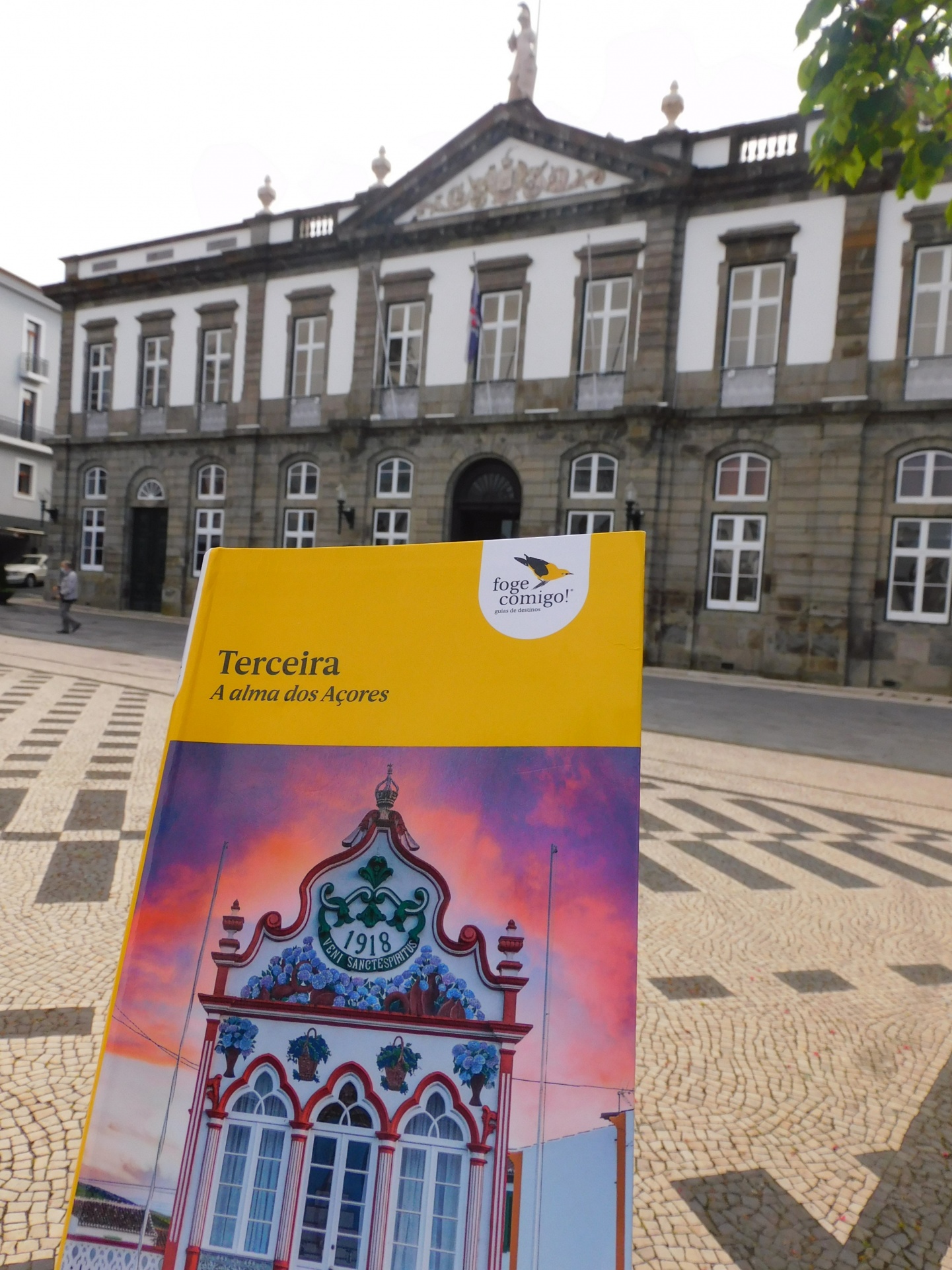 VOA COMIGO! | Apresentação oficial do Guia da Terceira