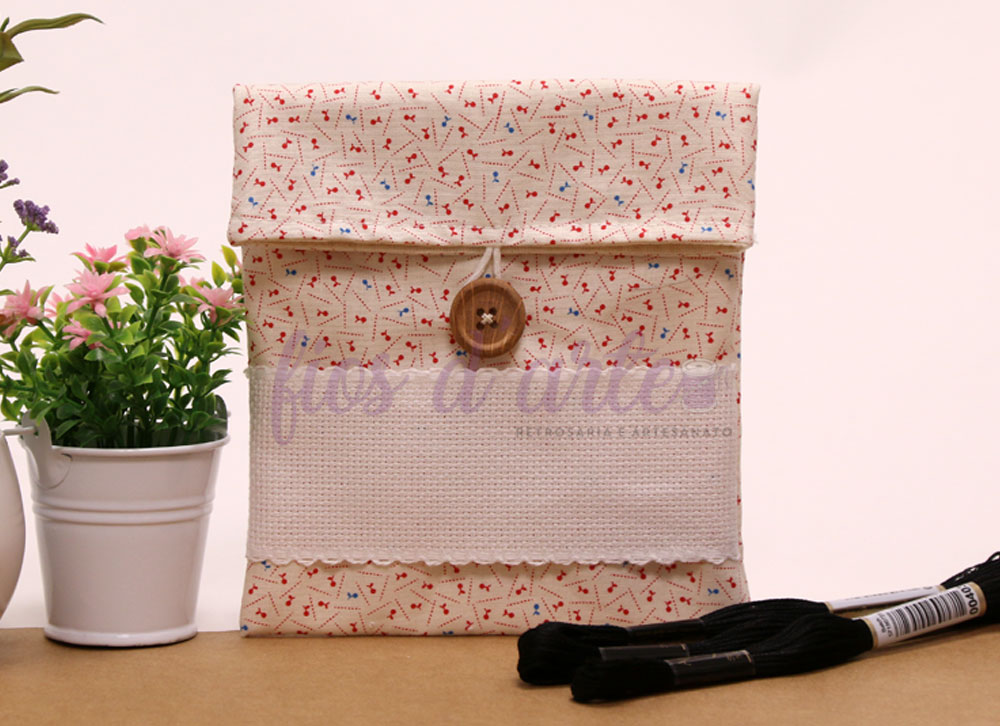 Bolsa Multiusos estampada com quadrilé para bordar ponto cruz (14x15cms) - rosa claro
