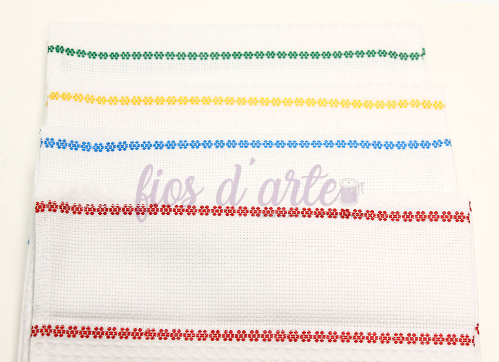 Pano Cozinha com florzinhas para bordar ponto cruz (50x70cms)